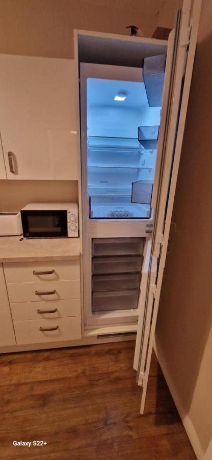 Archillects Entire Two Bedroom Comfy House - Free Parking 글라스고 외부 사진